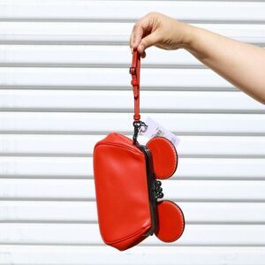 NWT Coach LIMITED EDT MICKEY EAR Kisslock Clutch w Wristlet in Red